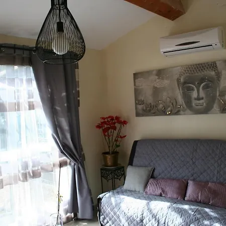Maison d'hôtes Les Glycines *