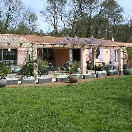 Les Glycines * Le Thoronet